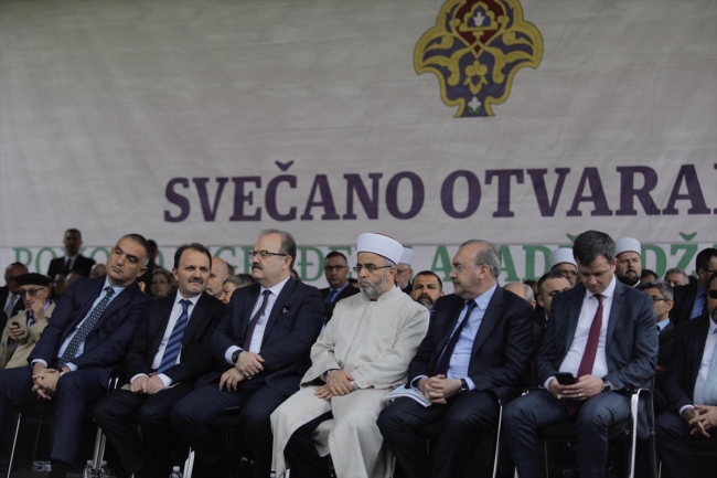 'Bosna'nın İncisi' Alaca Camii ibadete açıldı